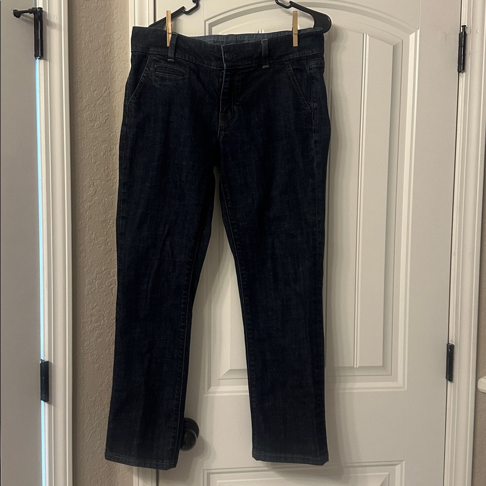 GAP Straight Leg Blue Jeans